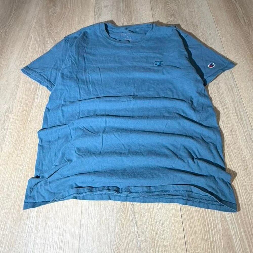 Champion Men's Blue T-shirt